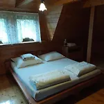 Zbojnicka بيت للعطل