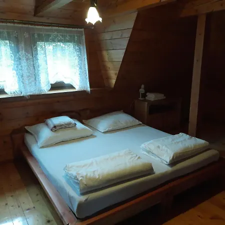 Zbojnicka بيت للعطل